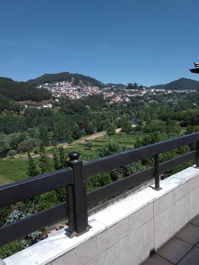 Villa Moradia Lili Ronqueira Esterno foto