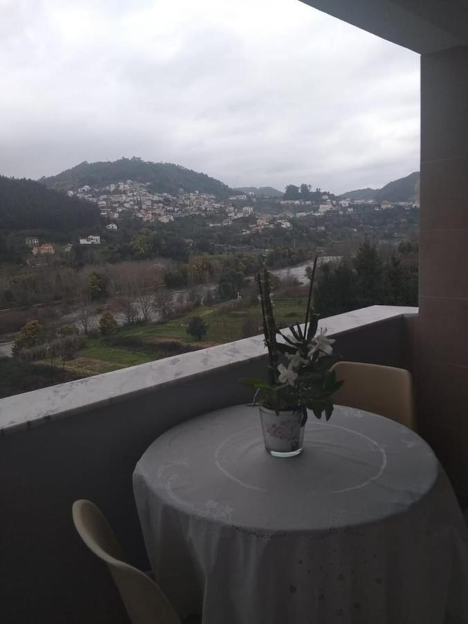 Villa Moradia Lili Ronqueira Esterno foto